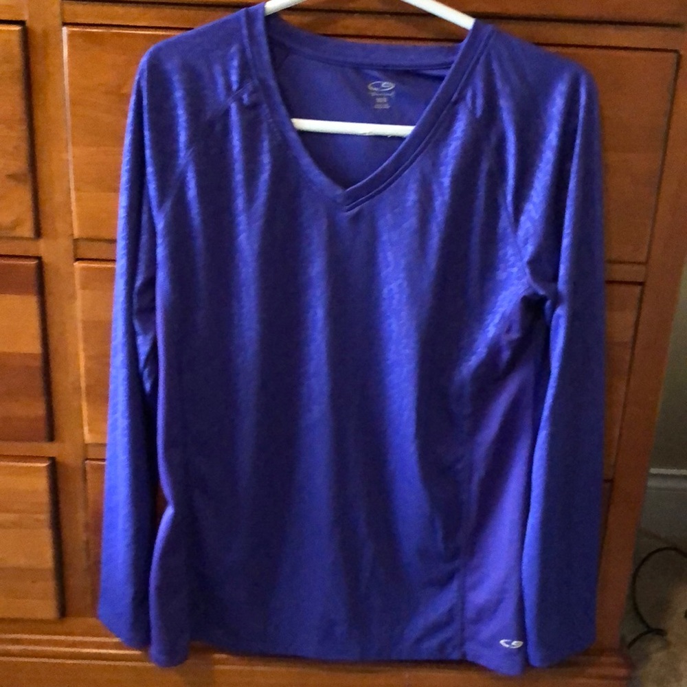 Workout long sleeved shirt